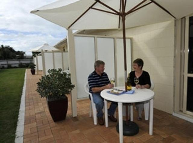 Beachcomber Motel Gisborne Δωμάτιο φωτογραφία